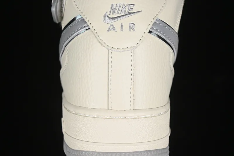 All categories Nk Air Force 1 Air Force series Nk Air Force 1 Mid Air Force mid-top Nk Air Force 1'07 Mid Beige and gray two-color bottom Starry sky Air Force 1 mid-top casual sneakers XL0236-232